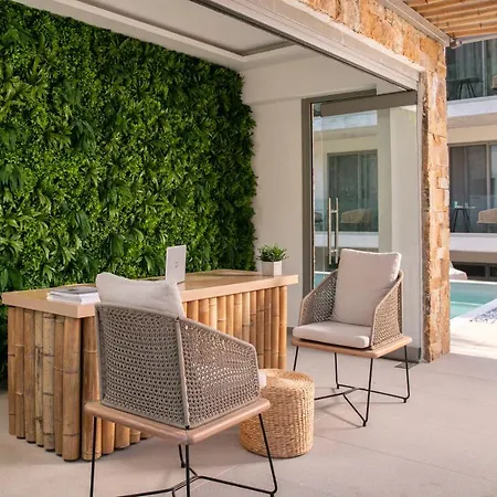 Soho Exclusive سكالا بوتامياس