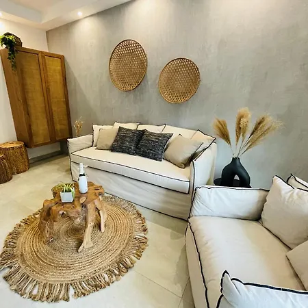 Soho Exclusive Ξενοδοχείο με διαμερίσματα 4*